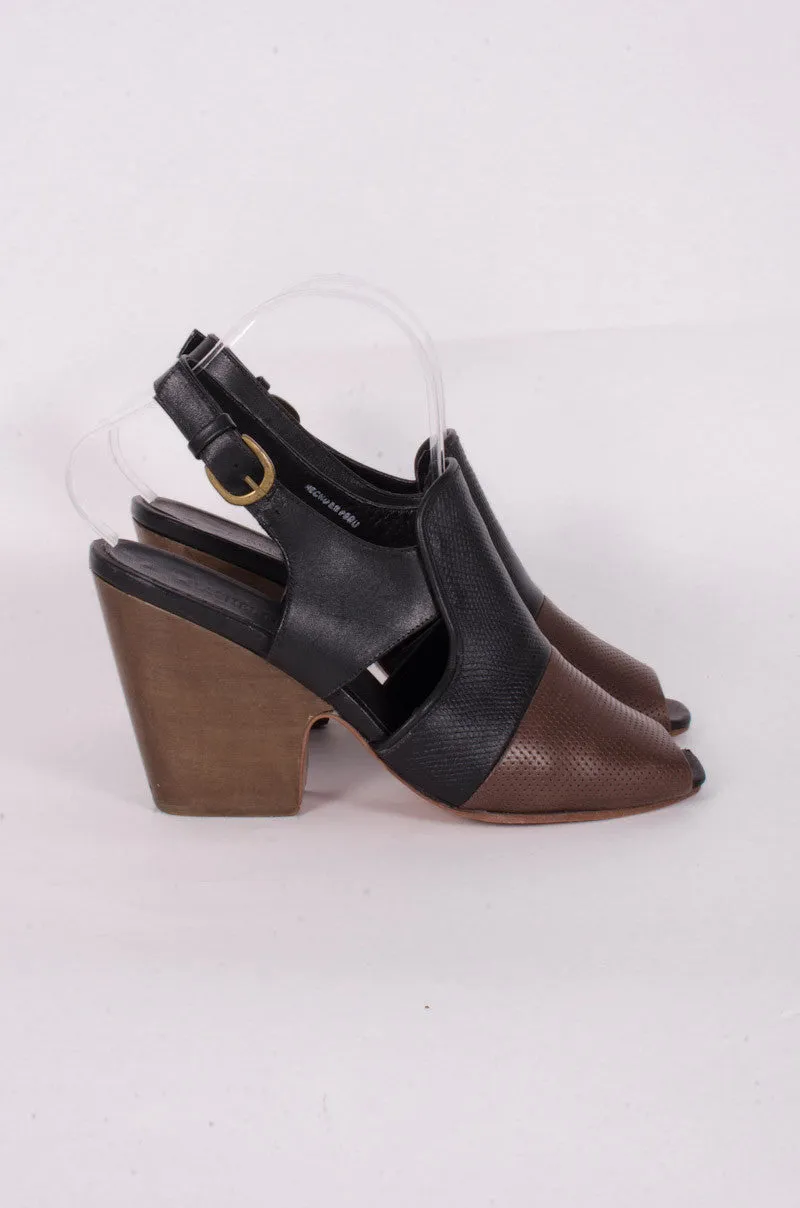 PERFORATED LEATHER SLINGBACKS