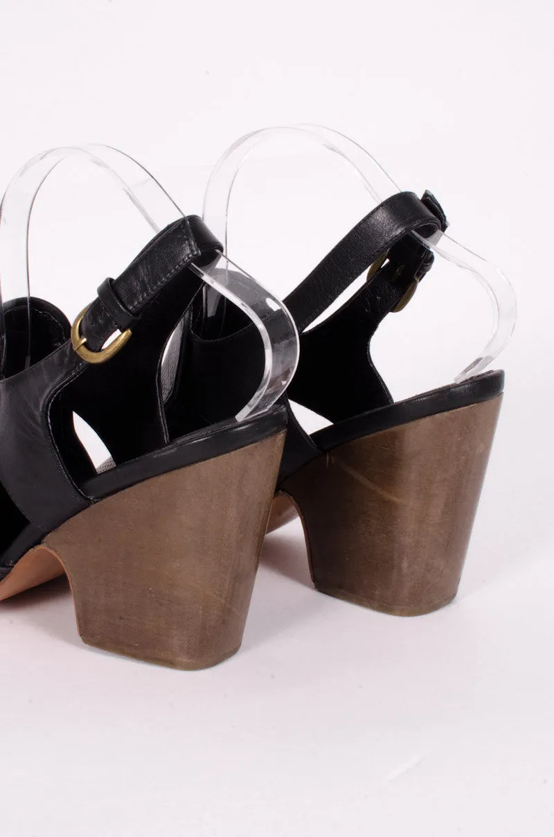 PERFORATED LEATHER SLINGBACKS