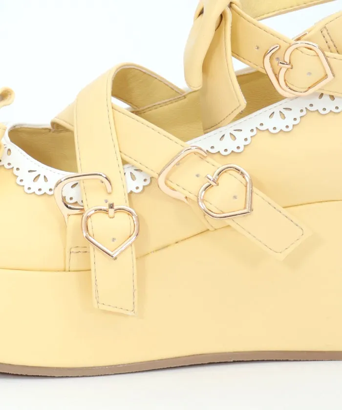 Ribbon Scallop Accent Color Shoes