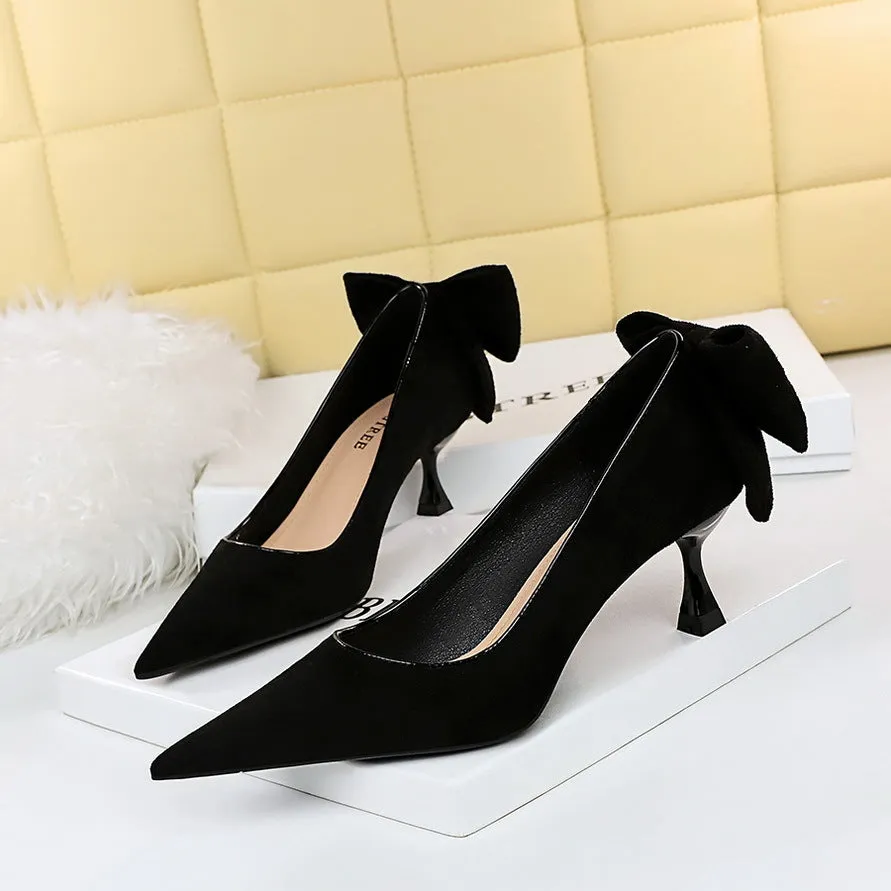 Sweet Beauty Shoes with Thin Heels, Suede, Shallow Mouth, Pointed Toe, Colored Bow Tie